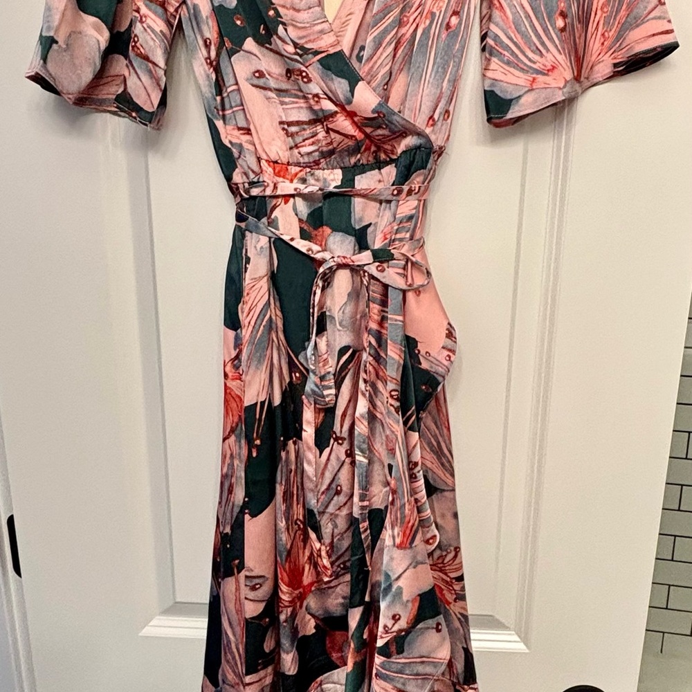 Nordstrom Pink and Green Flutter Sleeve Midi Sundress